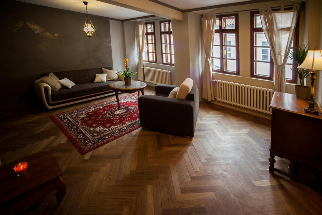 Apartment Nerudova By Interhome Praha Ruang foto